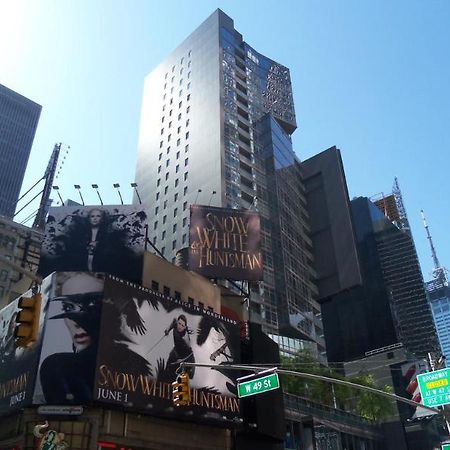 Hotel 1600 Broadway On The Square New York Bagian luar foto